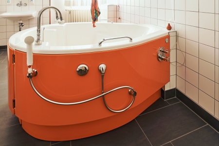 Teamomat: Entbindungsbadewanne